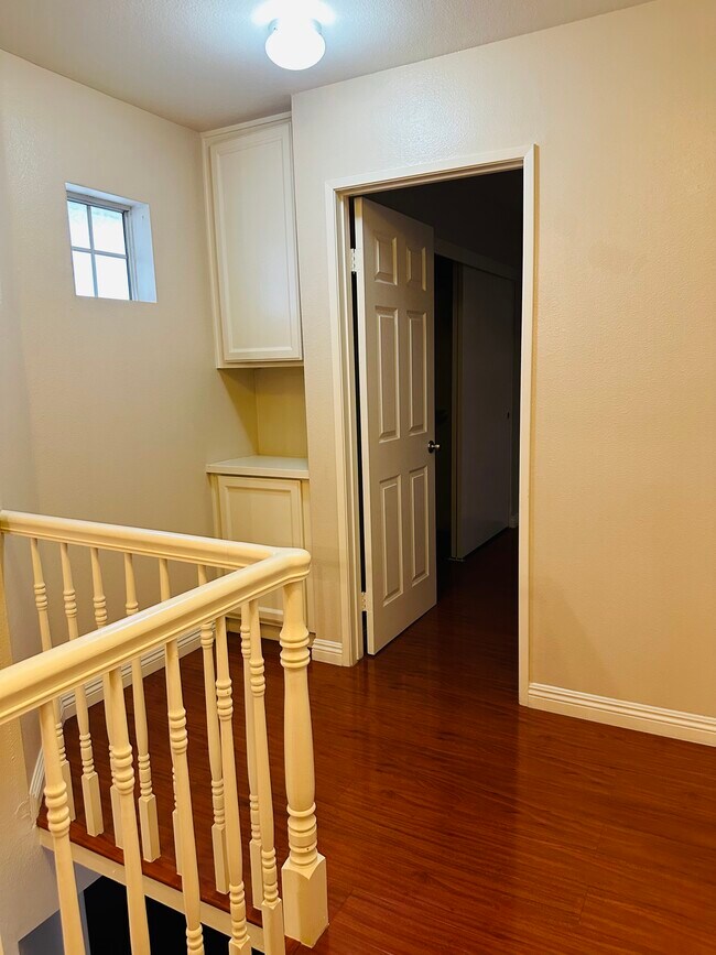 Hallway access to bedroom 4 - 555 W Lemon Ave