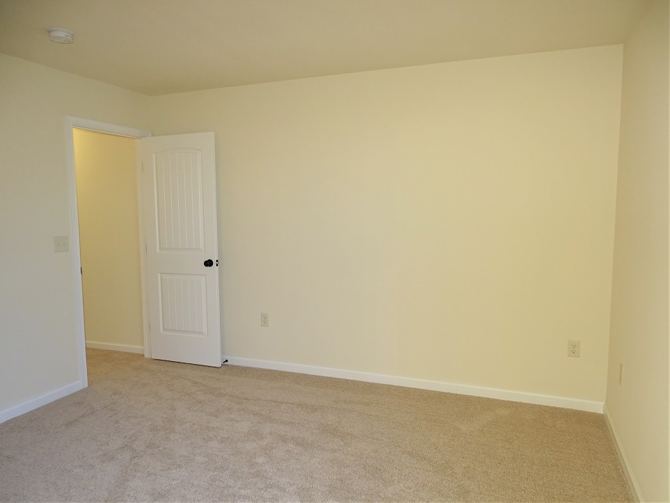 Building Photo - 818 Byler Cir