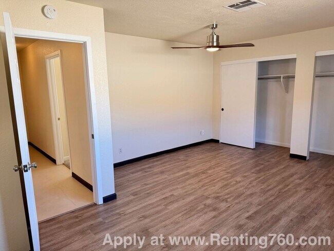 Building Photo - 54633 Martinez Trail