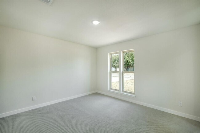 Building Photo - 1702 Wagon Gap Dr