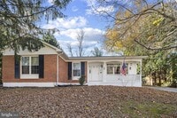 Building Photo - 1516 Cedarwood Dr