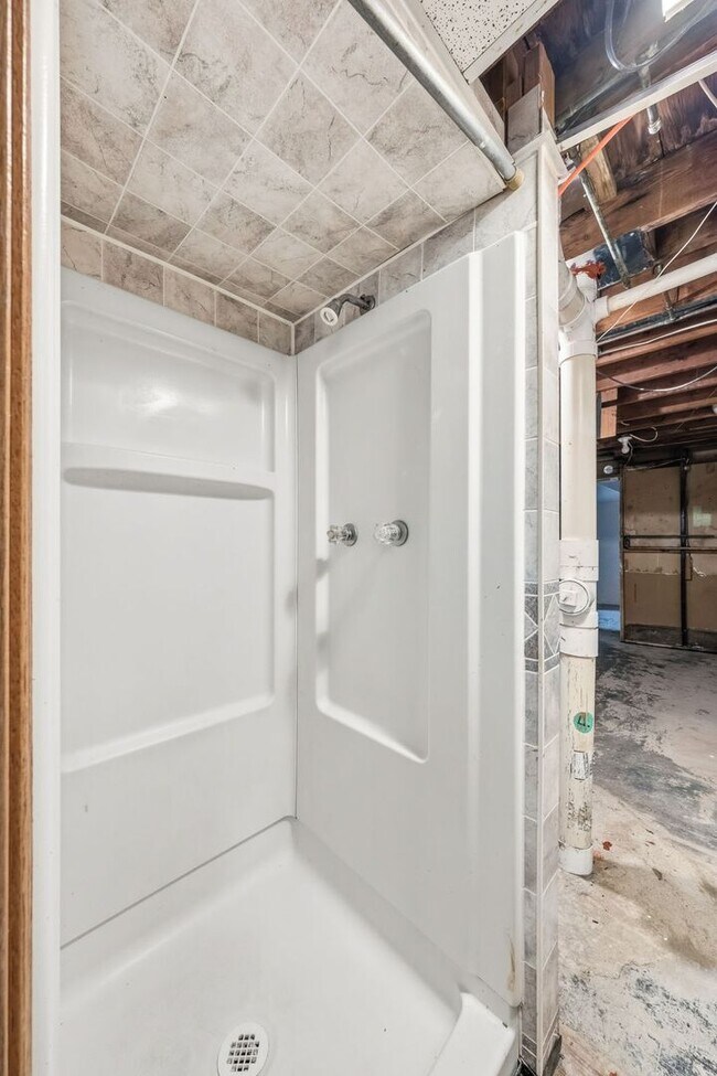 Building Photo - 3034 Forge Dr