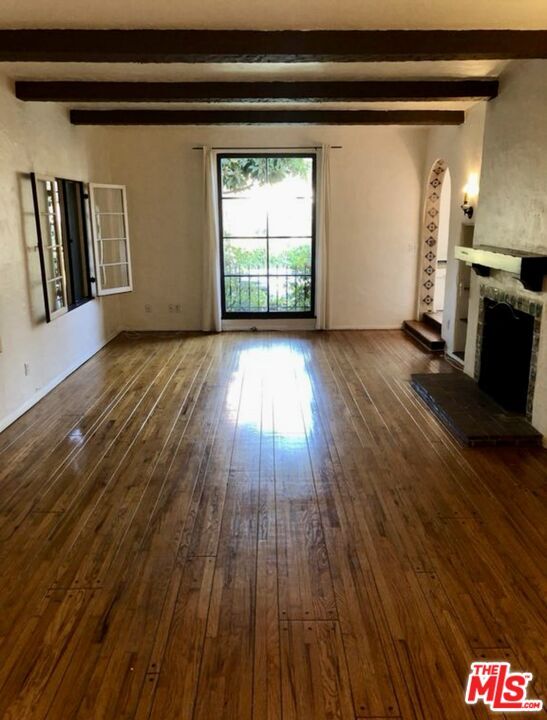 Building Photo - 459 N Orange Dr