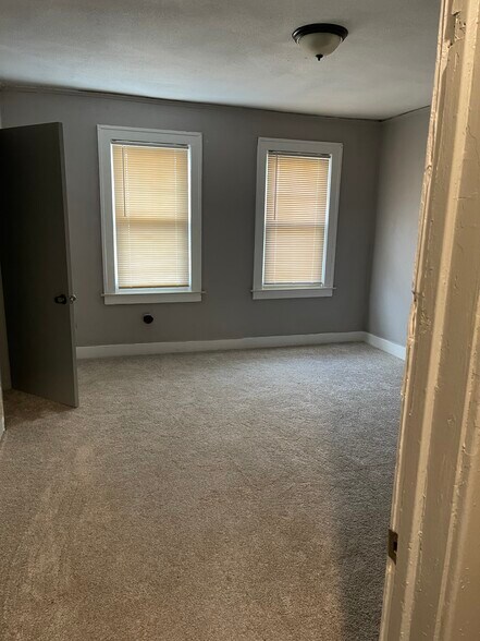 Building Photo - 2903 Glendale St