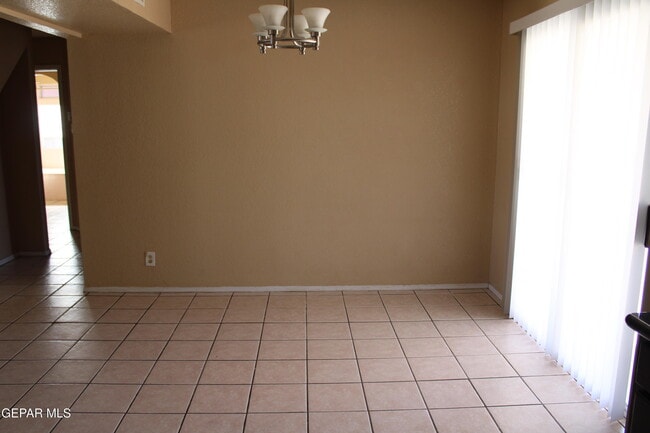 Building Photo - 11823 Vere Leasure Dr