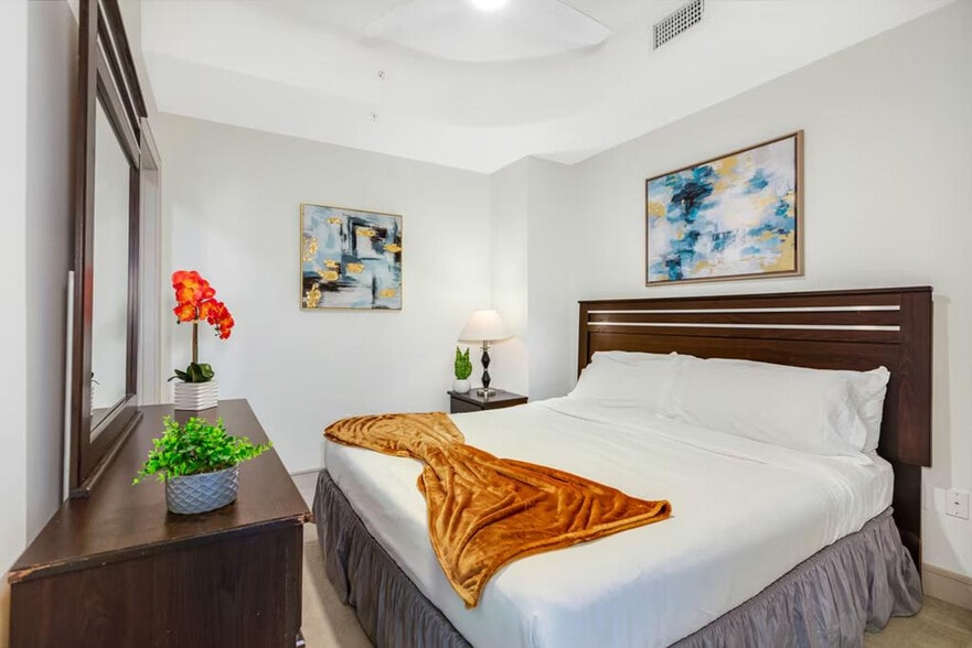 Building Photo - 1800 Southgate Blvd