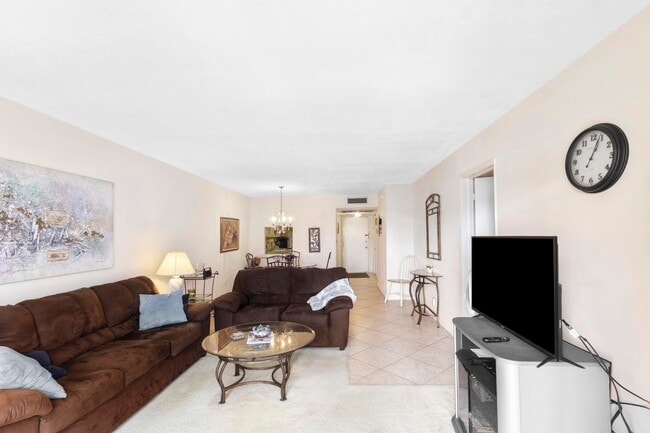 Building Photo - 4500 N Federal Hwy