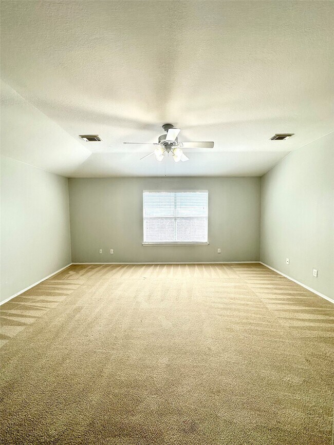 Building Photo - 26510 Forest Pine Ln