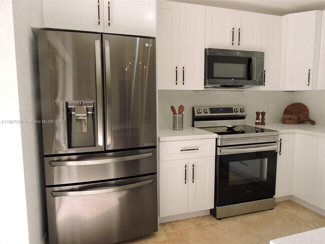 Building Photo - 1316 SW 118th Terrace