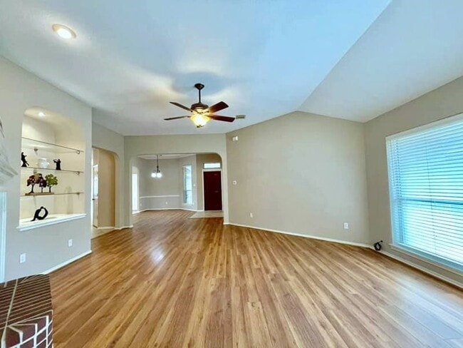 Building Photo - 4714 Plantation Colony Dr