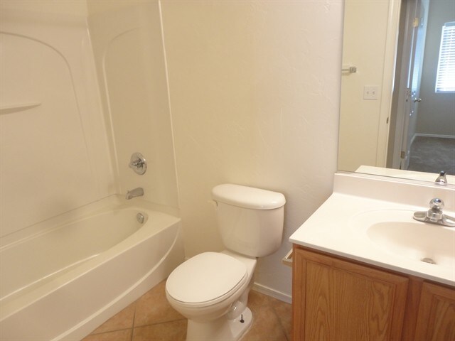 Building Photo - 5711 W Shady Grove Dr
