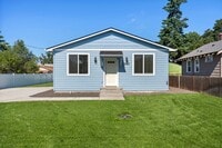 Building Photo - NEWLY RENOVATED 2 BEDROOM HOME.