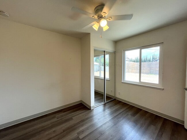 Building Photo - 12728 Linnell Ave