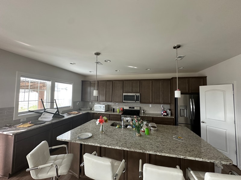 Building Photo - 813 Calista Flt