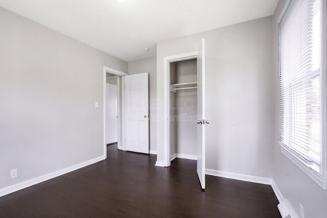 Building Photo - 2408 Blackiston Mill Rd