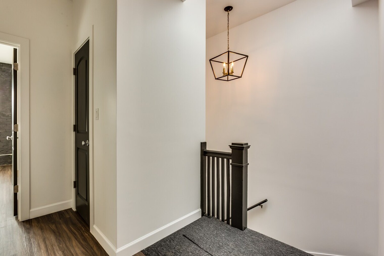 Building Photo - 706 N Racine Ave