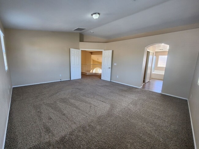 Building Photo - 7748 Cascade Bluffs Ct
