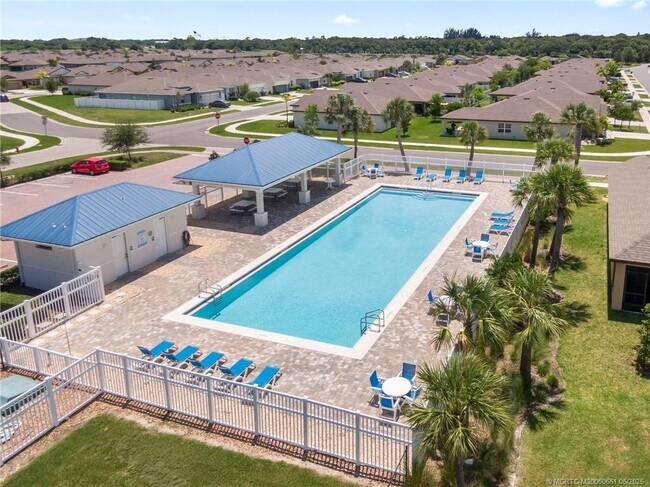 Building Photo - 5405 Jamboree Dr