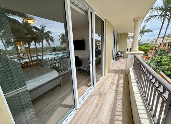 Building Photo - 3232 Coral Wy