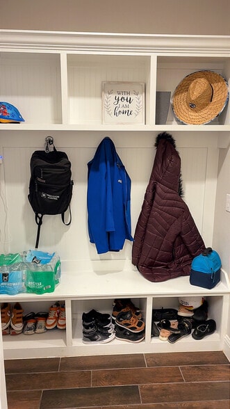 Building Photo - 3012 Mulberry Ave