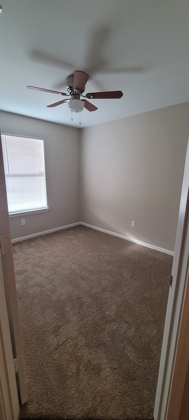 Building Photo - 8110 Woodward St