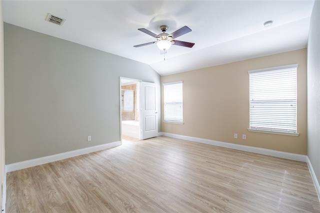 Building Photo - 901 Kiowa Dr