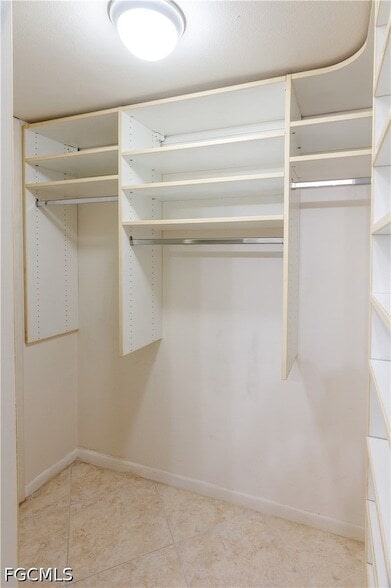 Building Photo - 15126 Parkside Dr