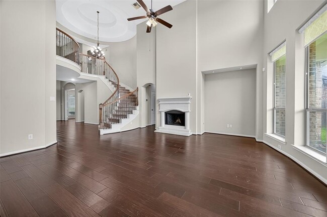 Building Photo - 603 Whitney Oaks Ln