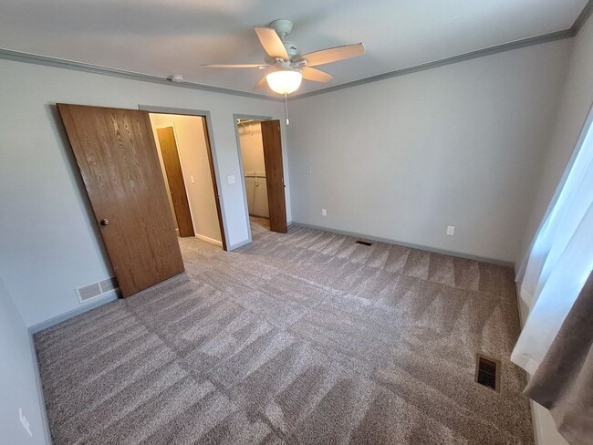Building Photo - Quiet charmer- Upgrades abound, landry & u...