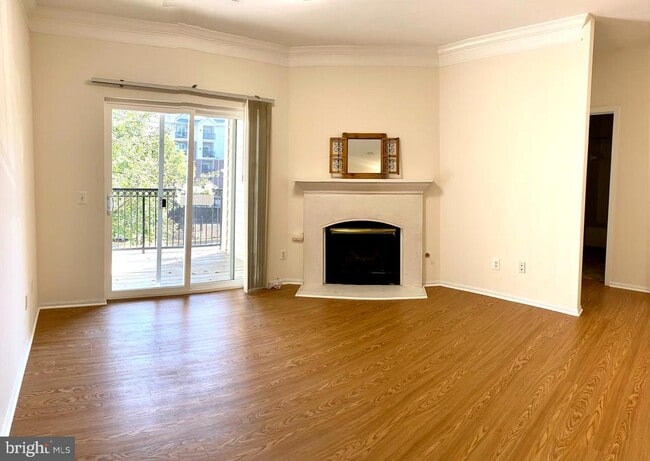 Building Photo - 1580 Spring Gate Dr.