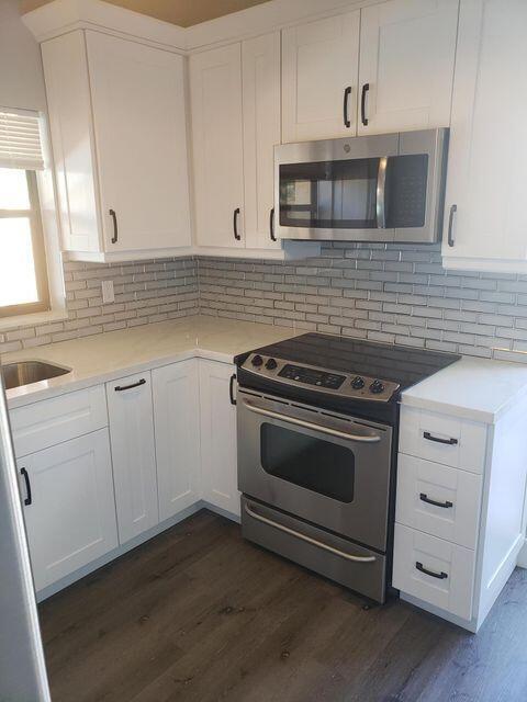Building Photo - 9102 Bedford Dr
