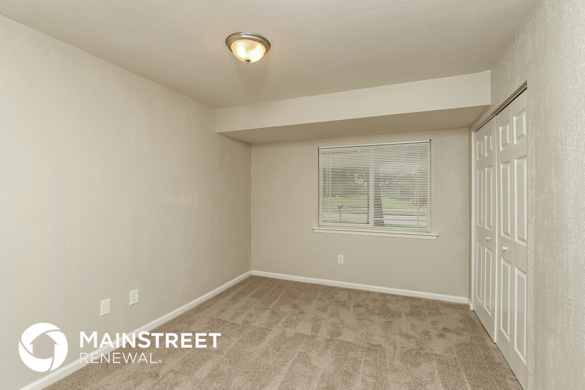 Building Photo - 1206 Cricket Dr NE