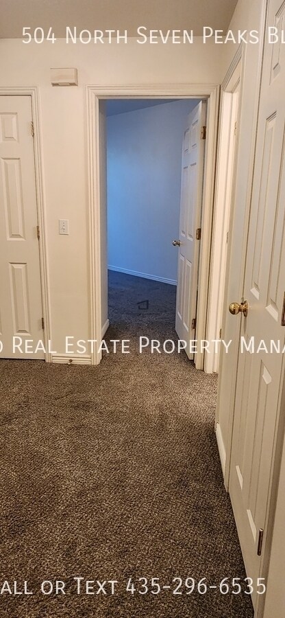 Building Photo - 504 N Seven Peaks Blvd
