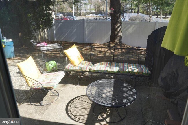 Building Photo - 59 David Brearly Ct