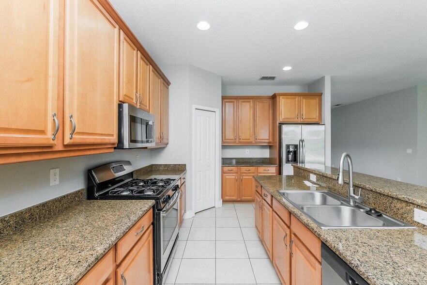 Building Photo - 569 Bimini Bay Blvd