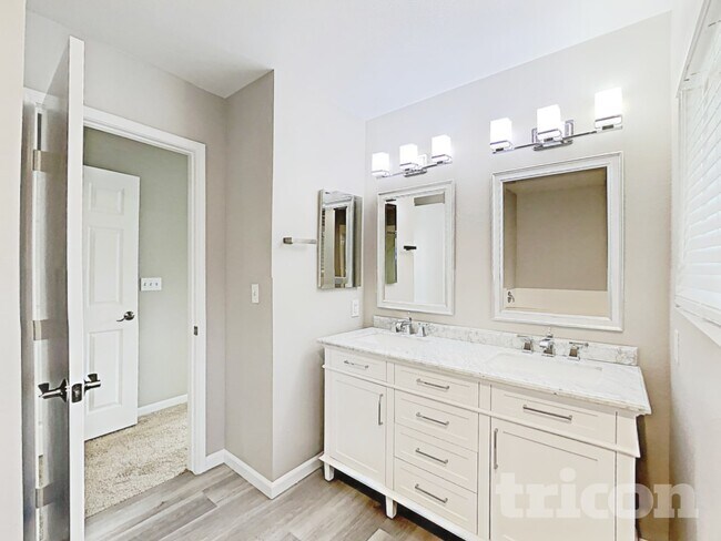 Building Photo - 9345 Copper Villa Ct