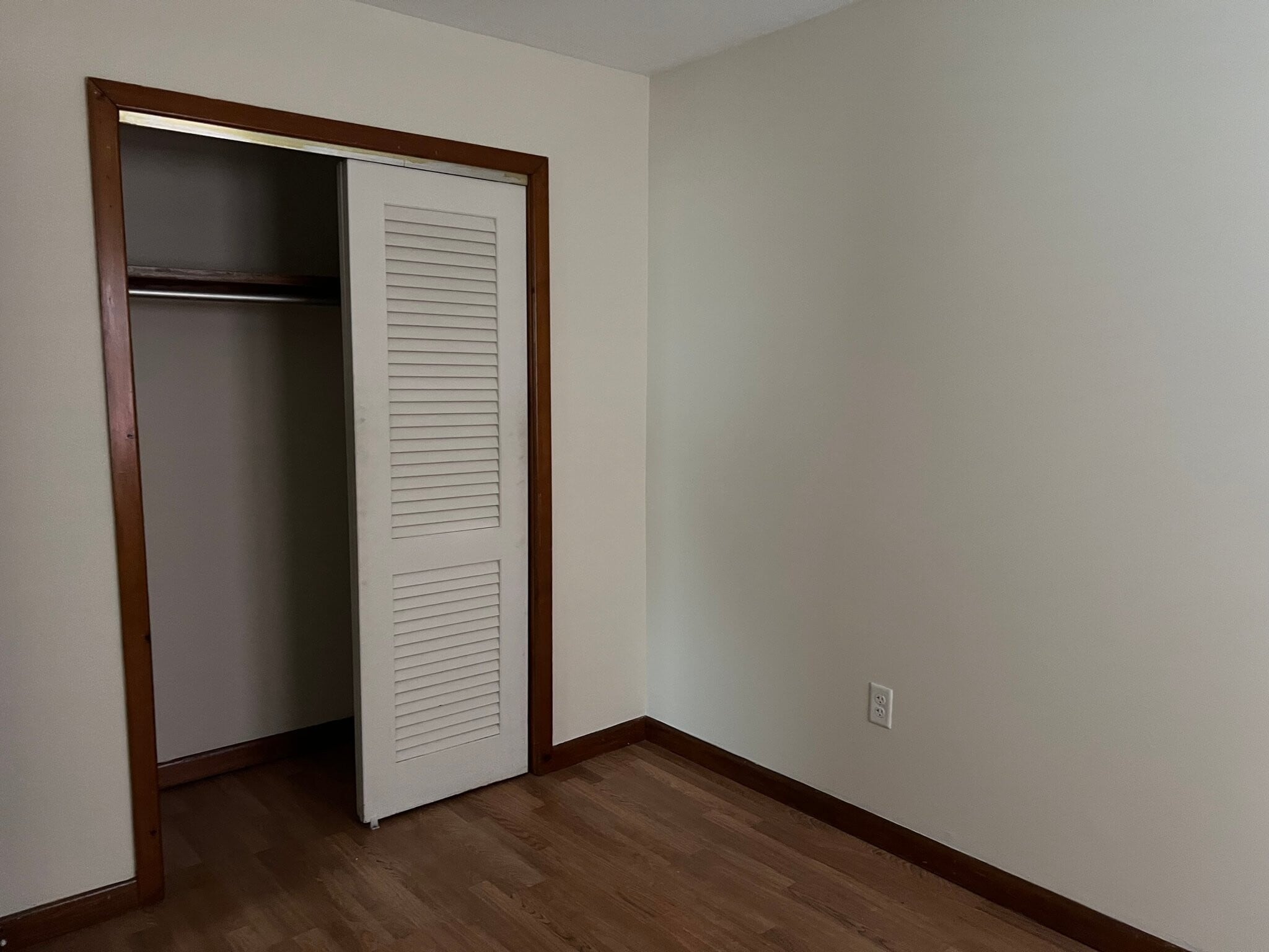 Building Photo - 1077 E Jersey St