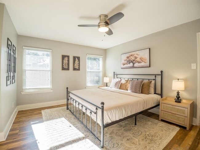 Building Photo - 12802 Carrera Dr