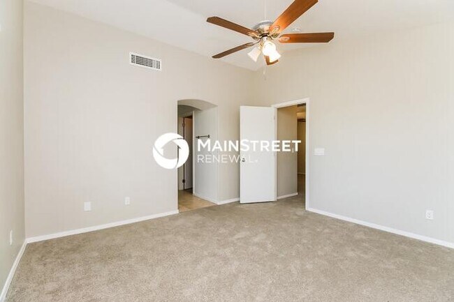 Building Photo - 3 Bedroom Pet-Friendly Home in Chandler, A...