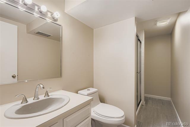 Building Photo - 7572 S Rosemary Cir