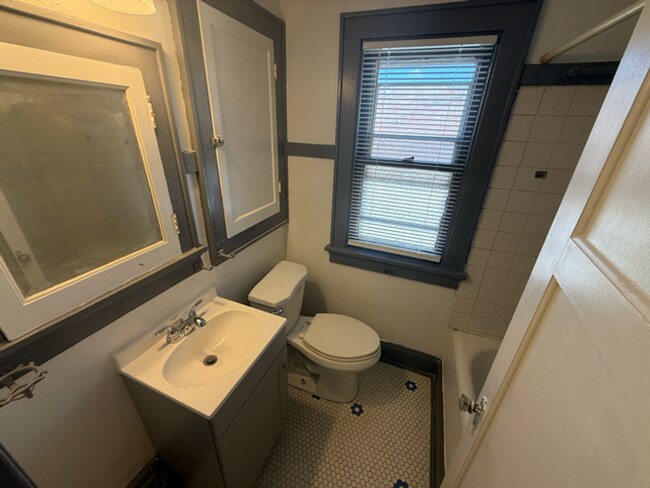 Building Photo - 3635 Dr. William Finlayson St