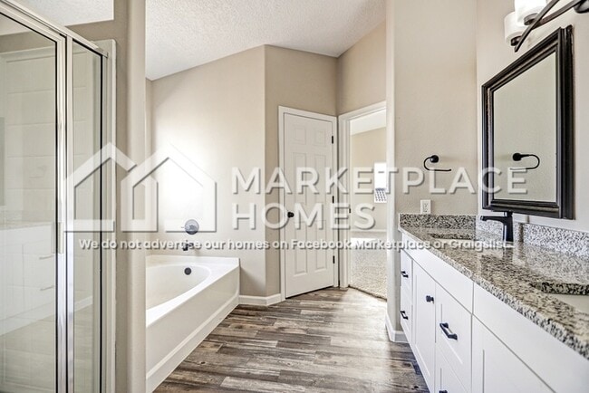 Building Photo - 10227 Cristalino Rd SW