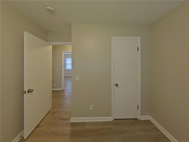 Building Photo - 7755 Eastwood Rd