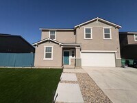 Building Photo - Beautiful Home for rent in Hanford, Ca