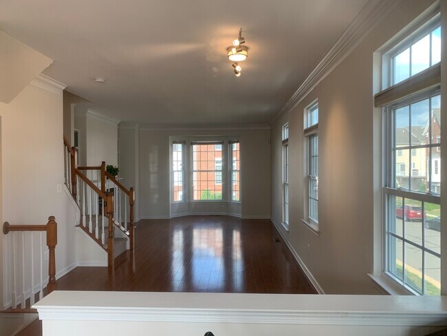 Building Photo - 25128 Neptune Terrace