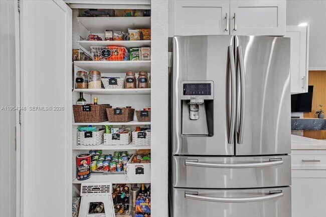 Building Photo - 773 SW 120th Ave