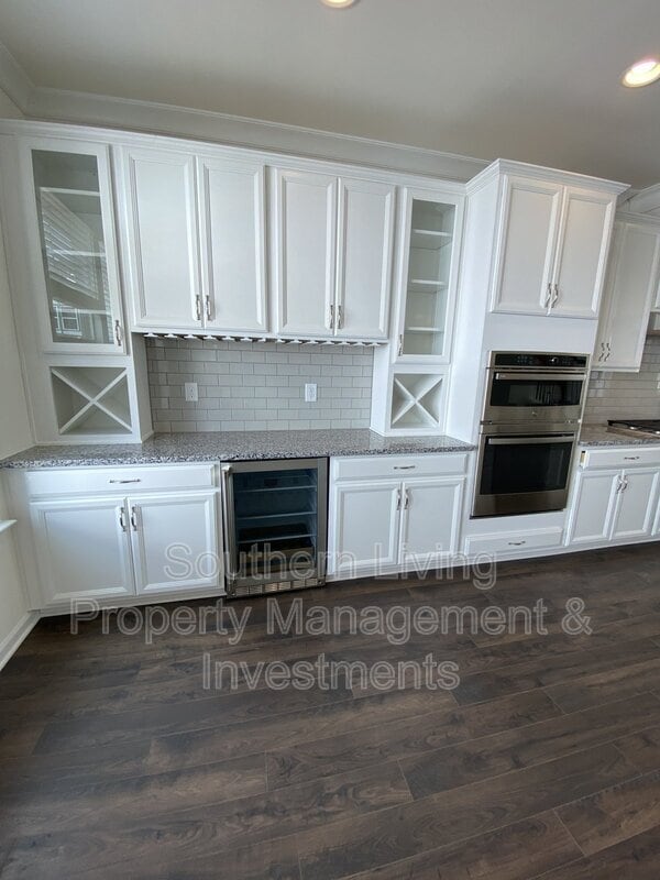 Building Photo - 13109 Simoneaux Ln