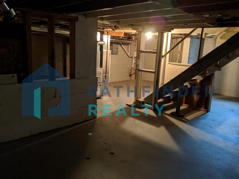 Building Photo - 408 Wallace Dr