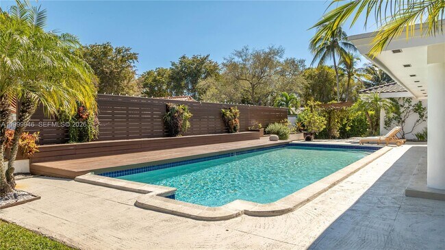 Building Photo - 13303 SW 58th Ave