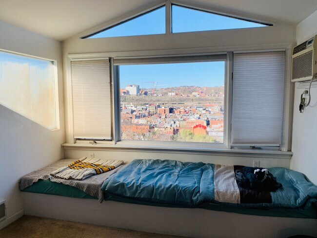 Building Photo - 97 Pius St